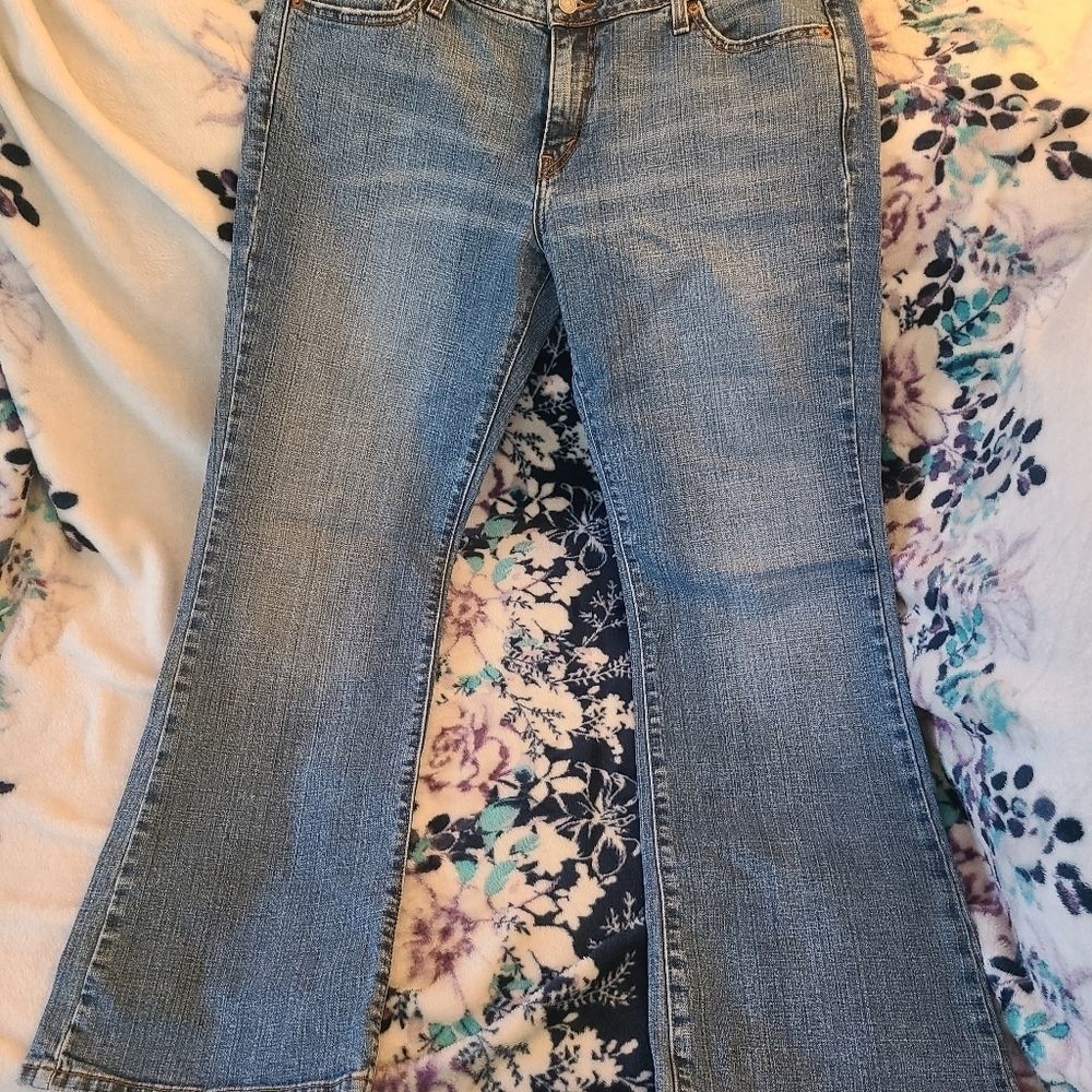 Levi women's jeans 14